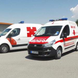 accorre-con-le-ambulanze-la-croce-rossa-italiana-e-il-suo-impegno-quotidiano